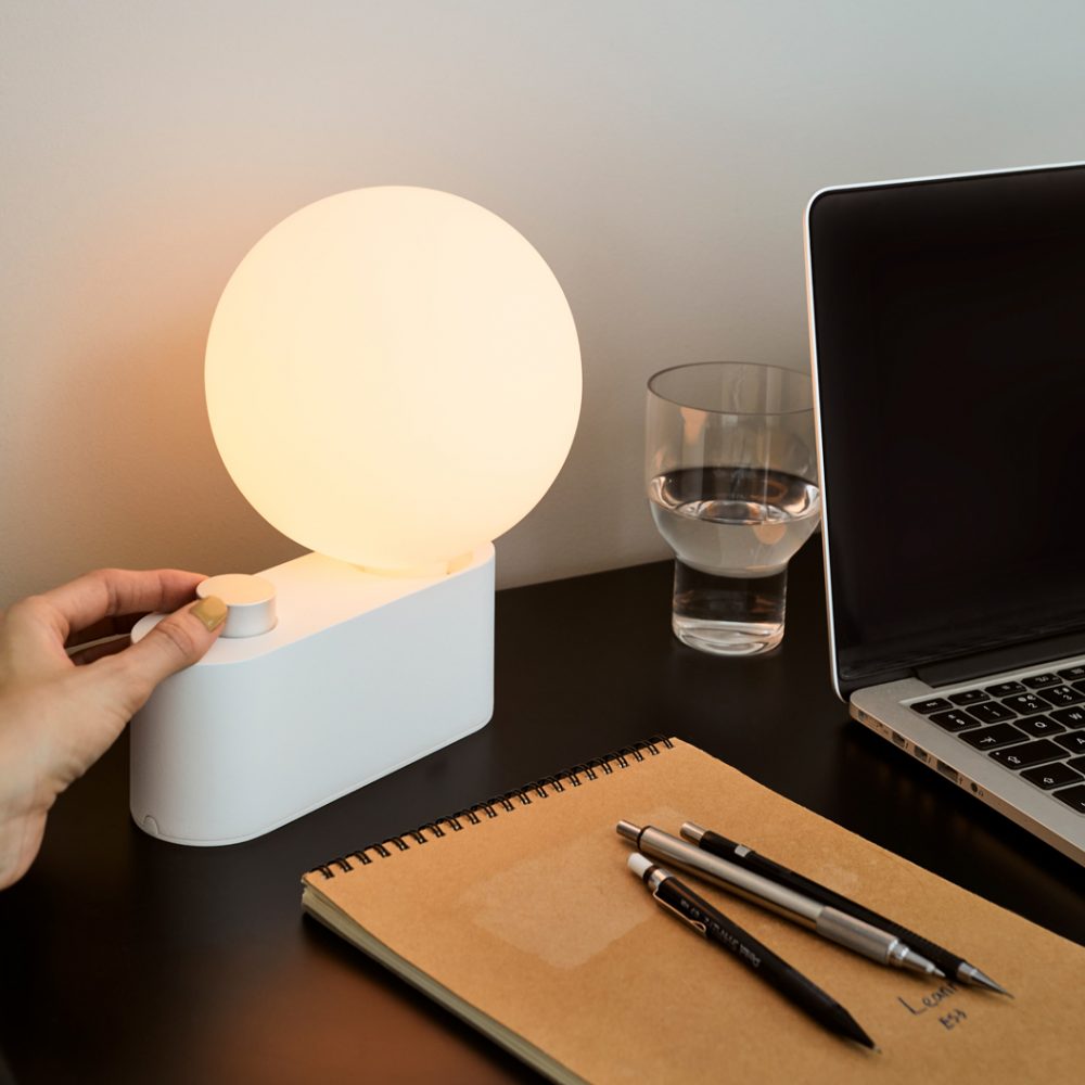 Alumina Lamp